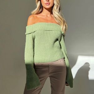 Tigermist Ashlyn jumper in green, size small.
